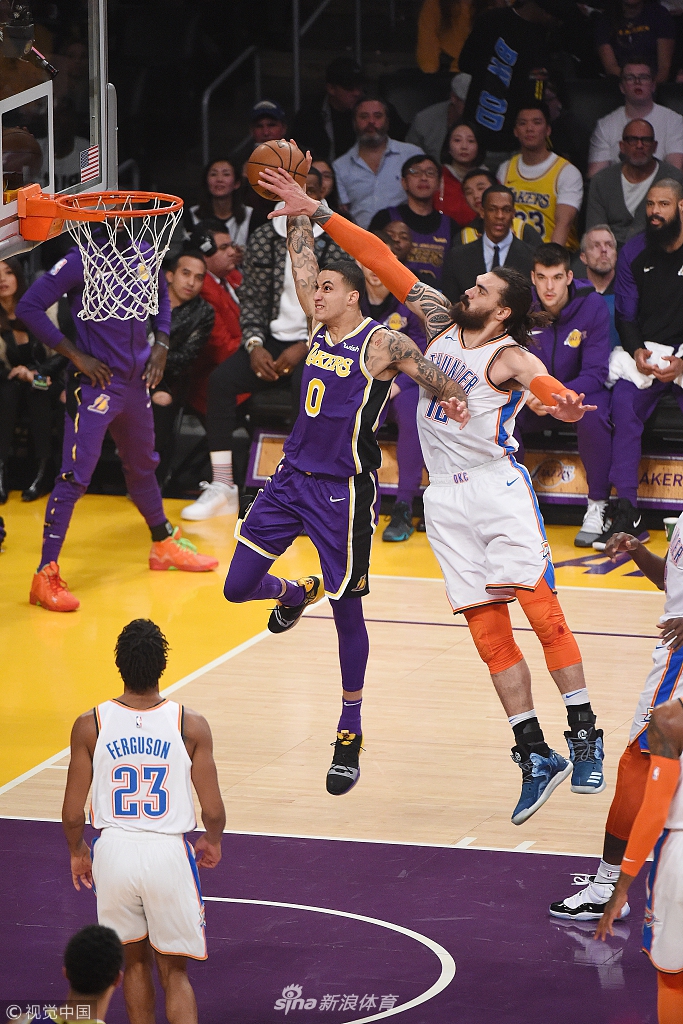 莱昂的意外 莱昂的意外