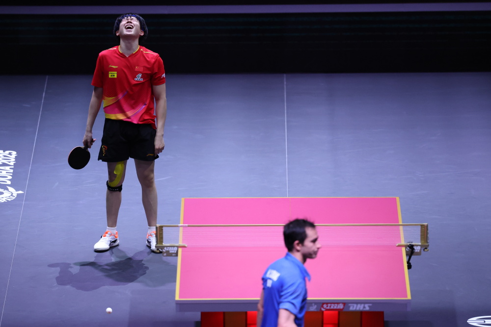 教练席能否 教练席能否